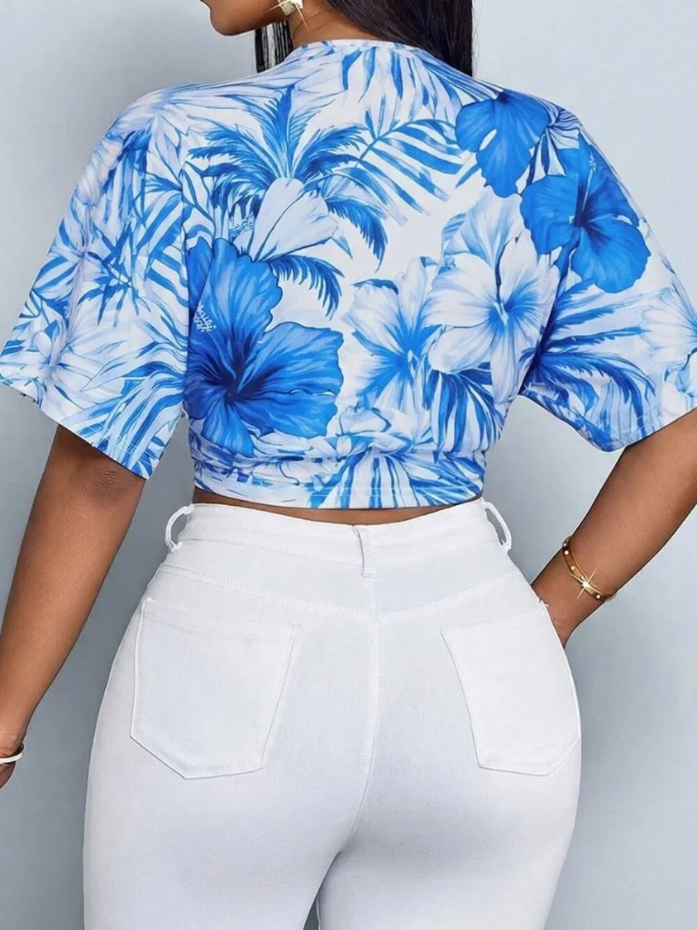 Blue Boho Floral Women's V-Neck Short Sleeve T-Shirt Metal Ring Buckle